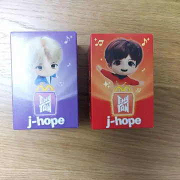 한국 맥도날드 TinyTan j-Hope 피규어 2세트