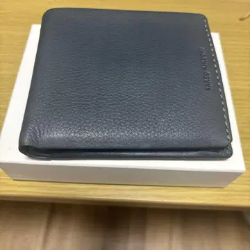 다케오 키쿠치 접이식 지갑