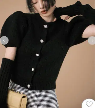 LILY BROWN 암워머 부착 비쥬 니트 가디건 블랙