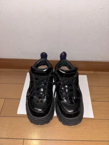 Eytys angel 37 24cm