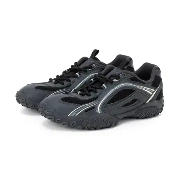 FILA 블랙 스니커즈 트레일 러닝
