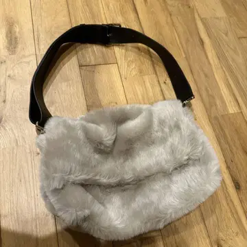 훌라 퍼 백