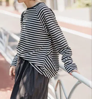 Spick&Span 보트넥 백 턱 풀오버