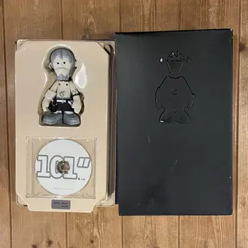 마이클 라우 gardenergala book max in black