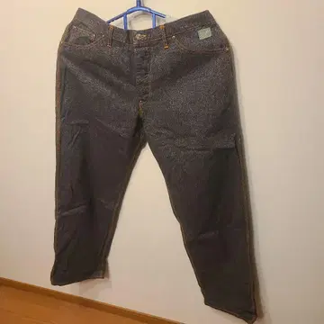 Deliquent 다크 그레이 스트레이트 팬츠