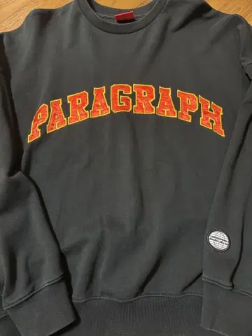 Paragraph 블랙 맨투맨