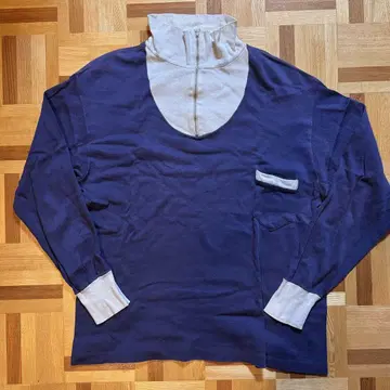 Vintage AKOM half zip long sleeve