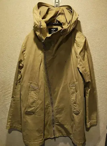 CABANE de ZUCCa 코트