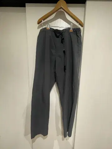 그라미치 나일론 팬츠