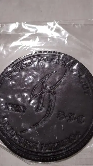 히무로 쿄스케 PJC 가죽 코스터