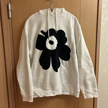 [ kioski ] UNIKKO/RUNOJA 화이트 x 블랙 Hoodie