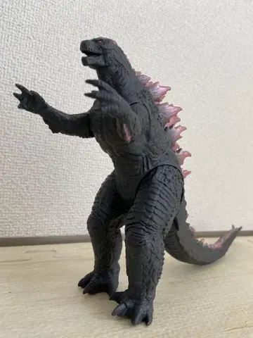고질라 피규어