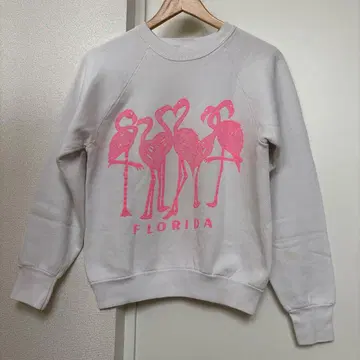 80s 빈티지 맨투맨 애니멀 프린트 플라밍고 발포 프린트