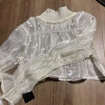[ W CLOSET ] 아이보리 셔링 블라우스 F 사이즈