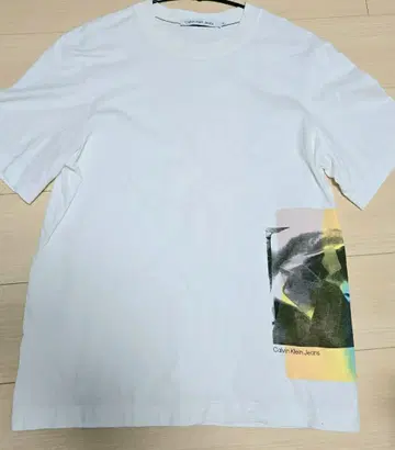 Calvin Klein T셔츠 M 사이즈