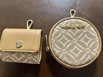 Michael Kors 아이팟 케이스 원형 케이스