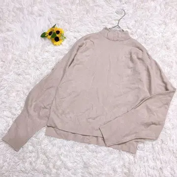 새상품급 GRL 그레일 [ L ] 하이넥 니트 긴팔 스웨터 와이드 베이지