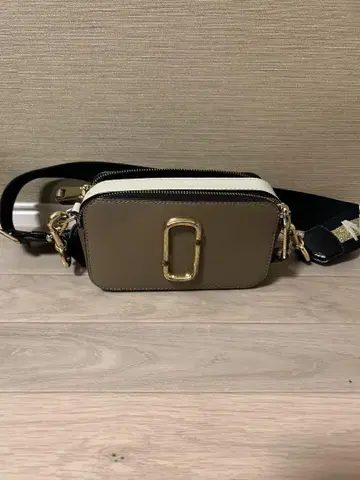 Marc Jacobs 숄더백 베이지