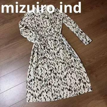 가격 대폭 인하 새상품급 mizuiro ind 밴드 카라 롱 원피스
