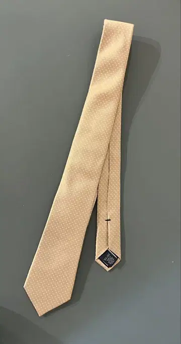 타미힐피거 베이지 도트 무늬 넥타이 TOMMY HILFIGER