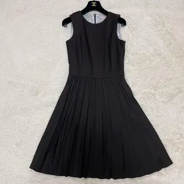 새상품급 브룩스브라더스 원피스 슬리브리스 플리츠 하운드투스