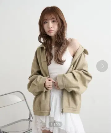 레이 캐신 더블 지퍼 스윙탑