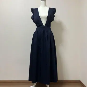 누아르 n'or 가을 롱 원피스 네이비 오버롤 스커트 귀여운