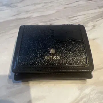 MARY QUANT 블랙 접이식 지갑