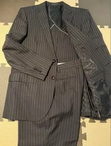 힐튼 수트 셋업 스트라이프 supper130's 백 오픈