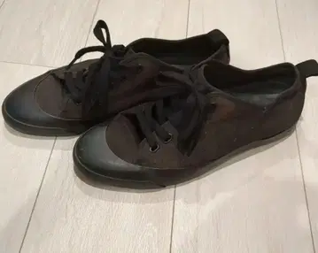 블랙 로우컷 스니커즈 유니클로 27cm