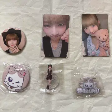 ME:I 이이다 시즈쿠 랜덤 트레이딩 아크릴 스탠드 캔 배지 캡슐