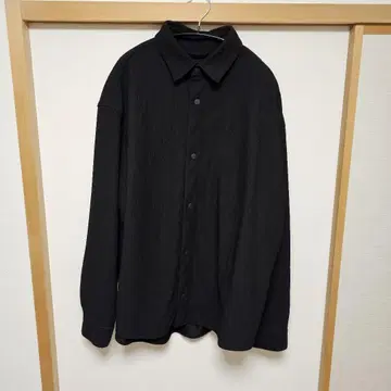 새상품 ZARA 블랙 긴팔 셔츠 L 사이즈