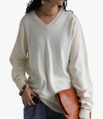 새상품 안티카! 캐시미어 터치 V넥 니트 L~2XL