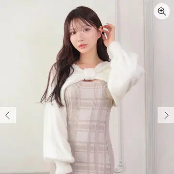 LIP SERVICE 리본 페더 앙상블 니트 원피스 아이보리