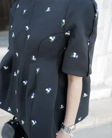 machatt forme pullover flower