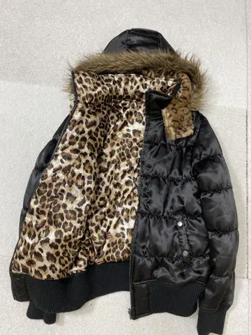 레오파드 무늬 충전솜 인조 모피 다운 헤이세이 Y2K
