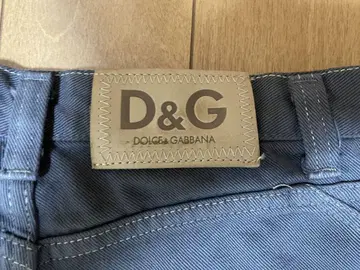 D&G 그레이 스트레이트 레그 팬츠