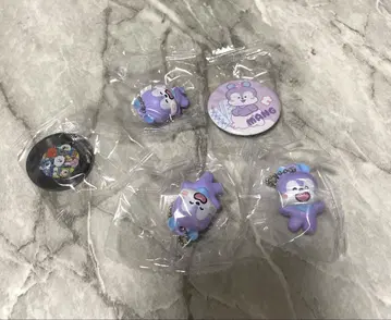 쿠라스시 BT21 피규어 캔뱃지 MANG2