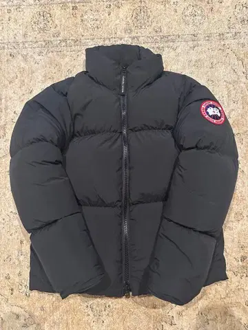 Canada Goose 블랙 다운 자켓