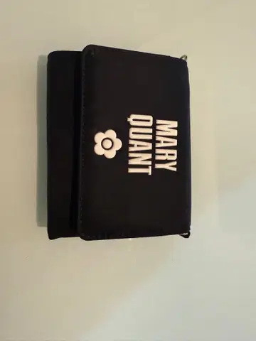 MARY QUANT 3단 폴더형 지갑 블랙