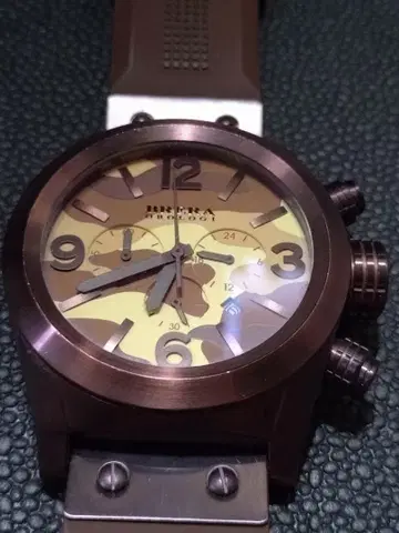 브레라 아날로그 크로노그래프 손목시계