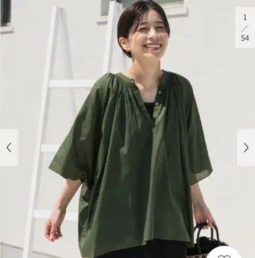 어반 리서치 도어스 코튼 보일 롤업 슬리브 블라우스 카키