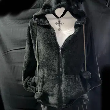 헤이세이 갸루 Y2K 그런지 폼폼 복슬복슬 후드티 위시코어