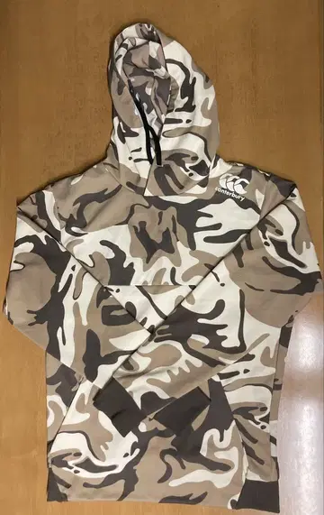 캔터베리 후드티