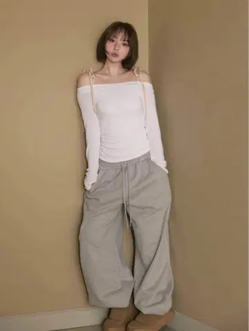 andmary Heart hip sweat pants 그레이