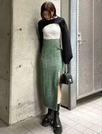 EMODA 에모다 스트레이트 롱 스커트
