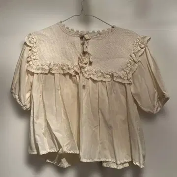 ZARA 반팔 블라우스