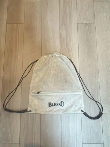 bless u 블레스유 냅색 화이트