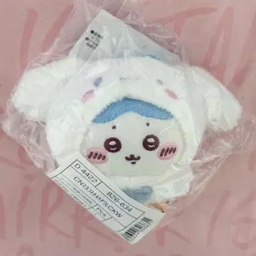 치이카와 x 산리오 마스코트 홀더 하치와레 시나모롤