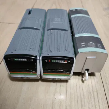 프라레일 도카이도선 더블데커 E233계 쇼난색